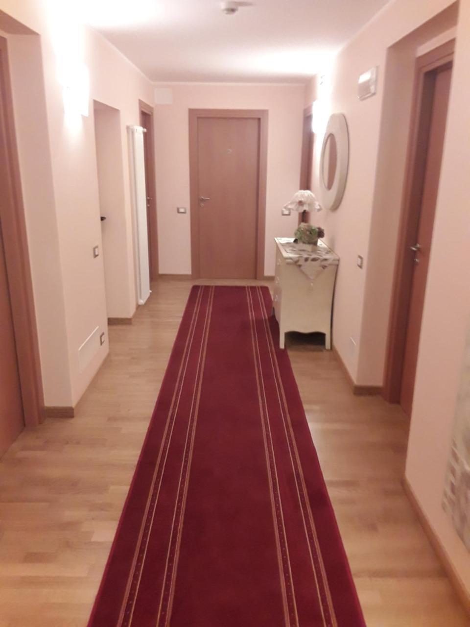 Hotel Ferrari Castione della Presolana